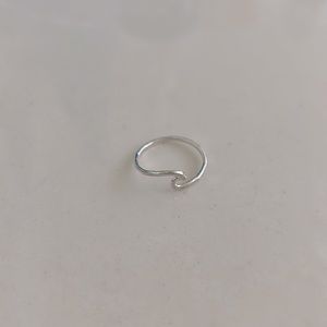 Hammered Sterling Silver Wave Ring Size 6